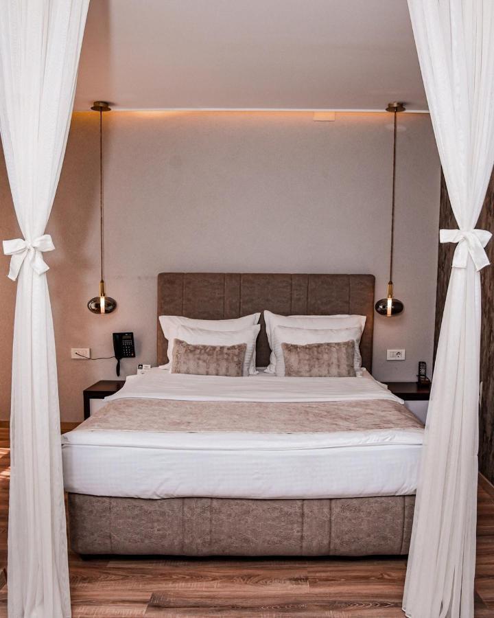Hotel Driada Gjakova Экстерьер фото